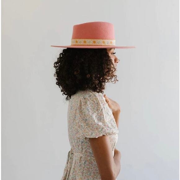 Gigi Pip Dakota Dae Triangle Crown Hat | Pink | XL 61 | NWT main image 13